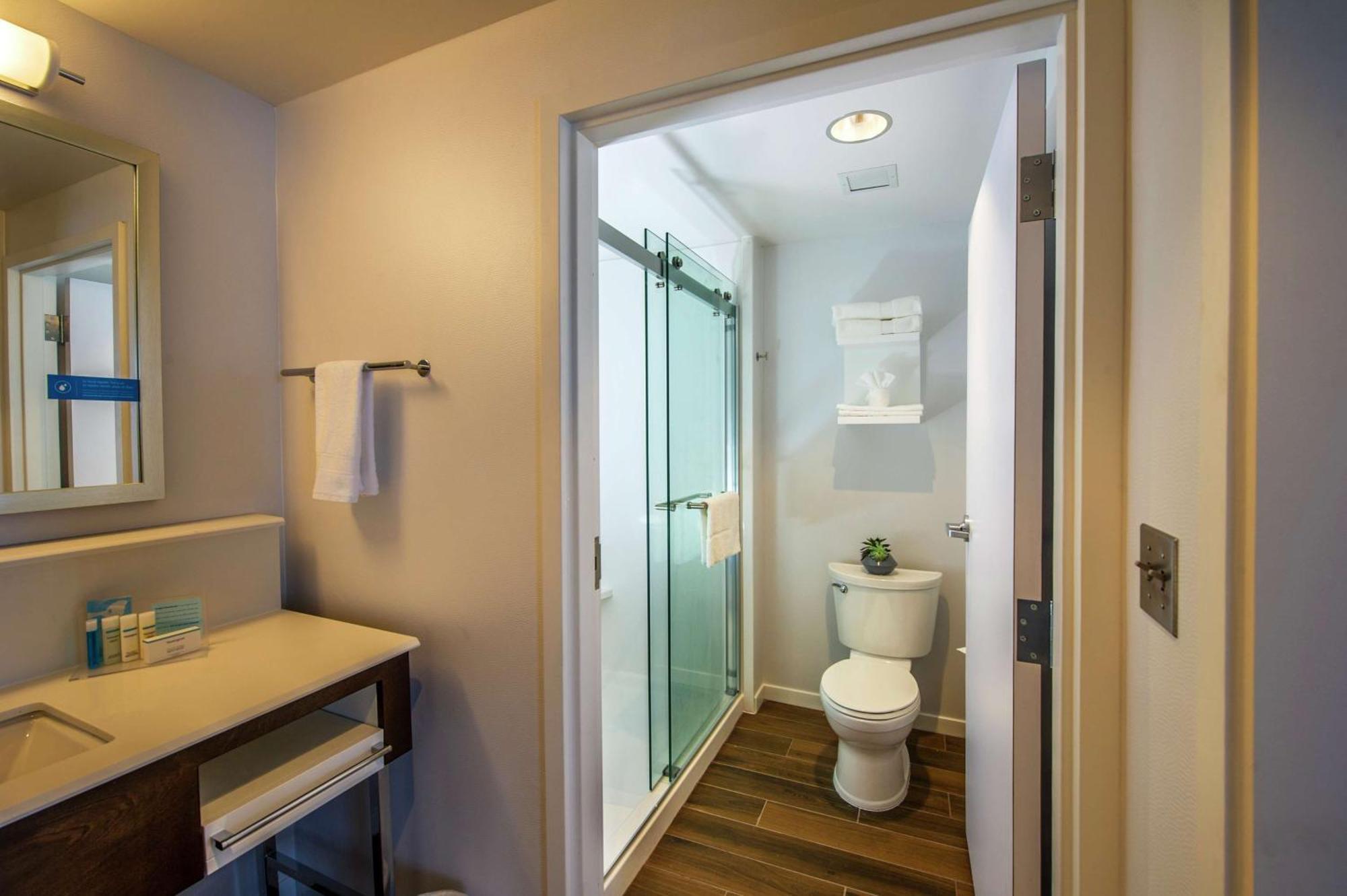 Hampton Inn & Suites/Foxborough/Mansfield Eksteriør billede