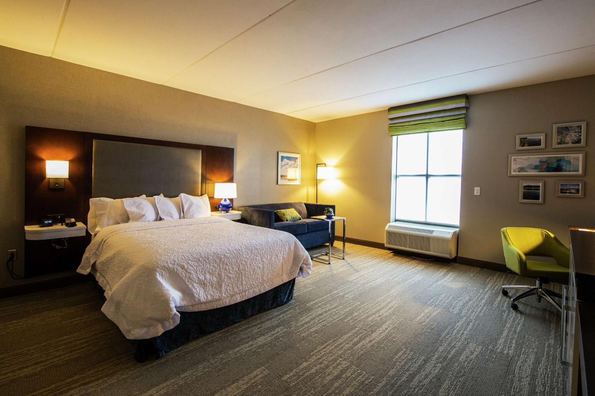 Hampton Inn & Suites/Foxborough/Mansfield Eksteriør billede