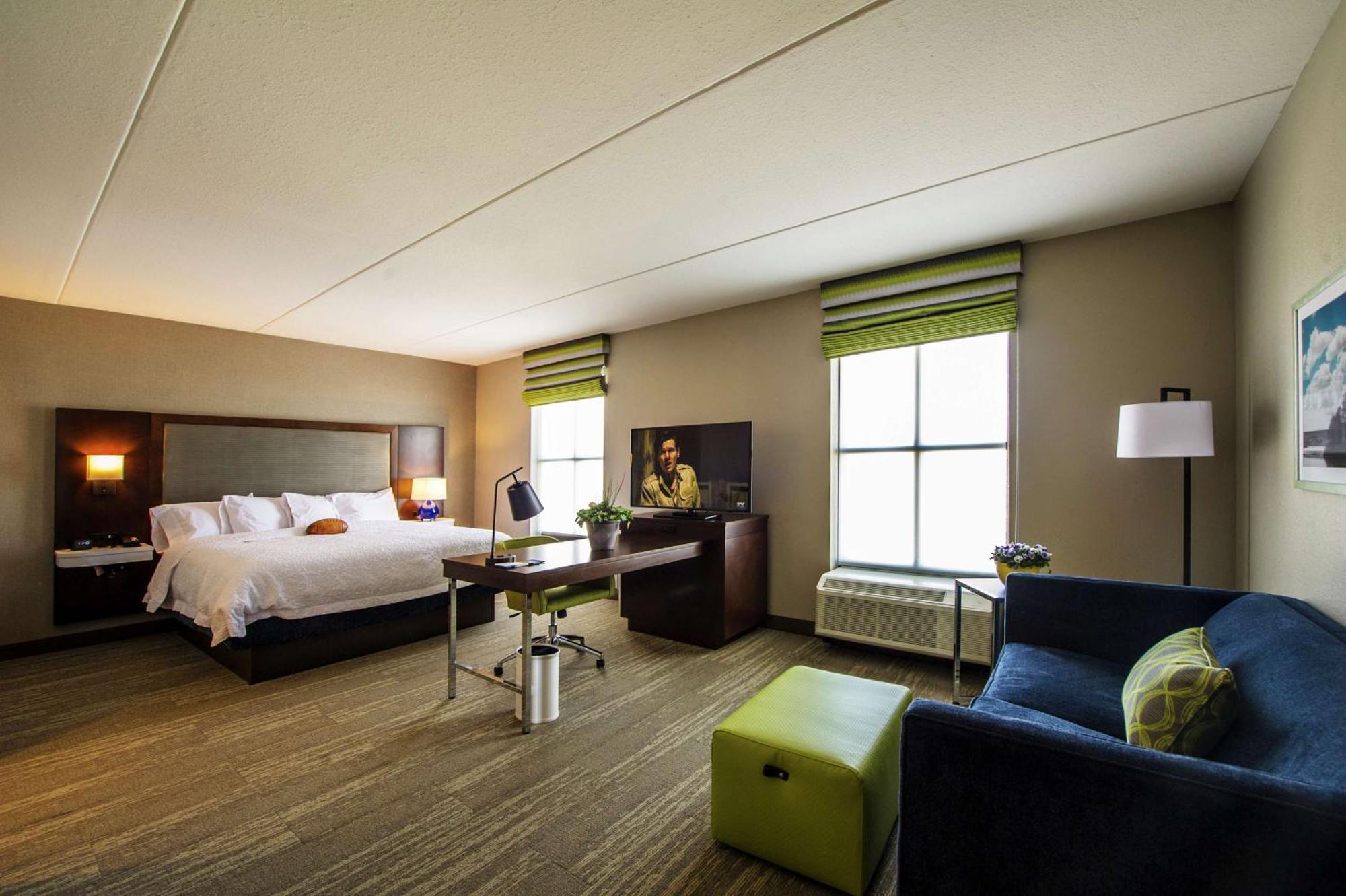 Hampton Inn & Suites/Foxborough/Mansfield Eksteriør billede