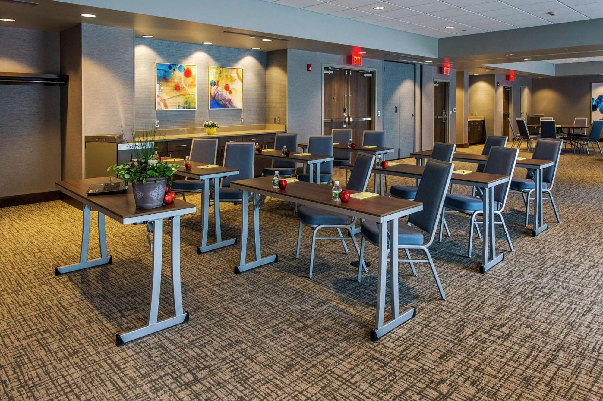 Hampton Inn & Suites/Foxborough/Mansfield Eksteriør billede